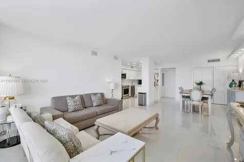20515 E Country Club Drive Aventura FL 33180