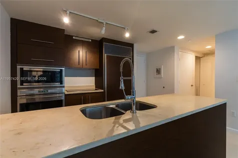 475 Brickell Avenue Miami FL 33131