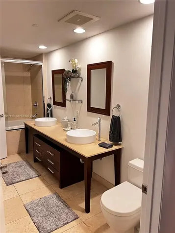 475 Brickell Avenue Miami FL 33131
