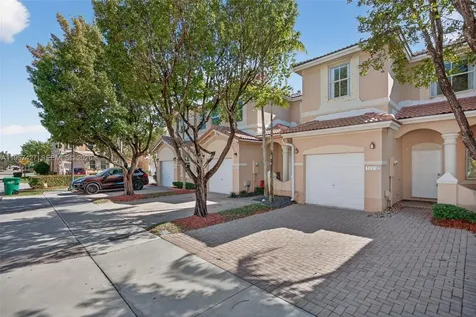 12430 SW 124th Terrace Miami FL 33186