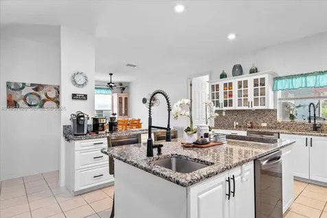 349 NE Anderson Street Lake Placid FL 33852
