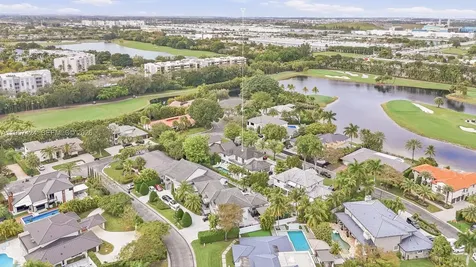 9467 NW 54th Doral Circle Lane Doral FL 33178