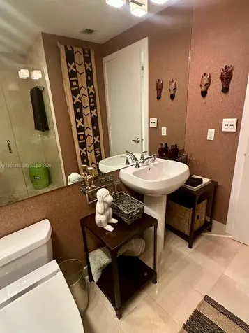 1050 Brickell Avenue Miami FL 33131