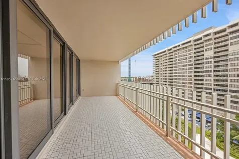 2 Grove Isle Drive Miami FL 33133