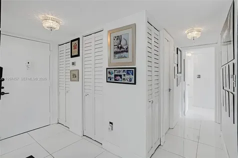 1400 Saint Charles Place Pembroke Pines FL 33026