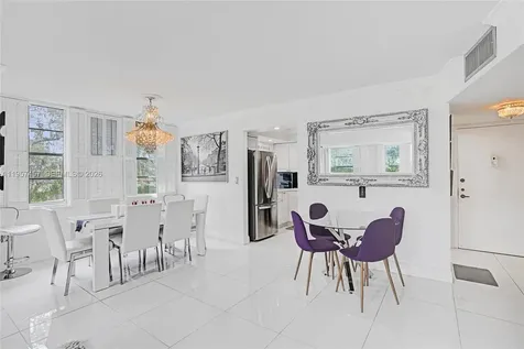 1400 Saint Charles Place Pembroke Pines FL 33026