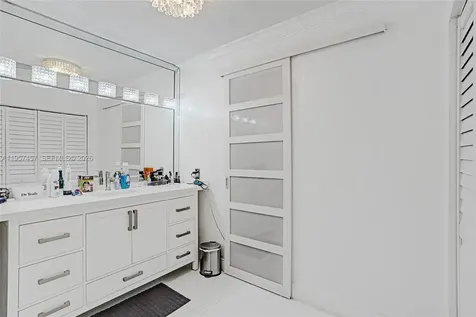 1400 Saint Charles Place Pembroke Pines FL 33026