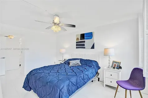 1400 Saint Charles Place Pembroke Pines FL 33026