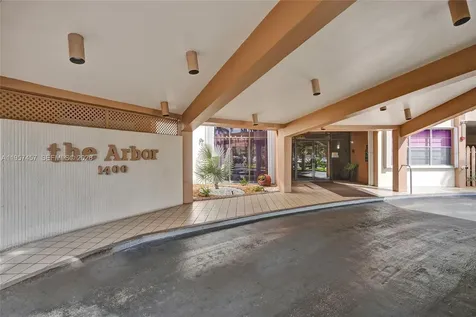 1400 Saint Charles Place Pembroke Pines FL 33026