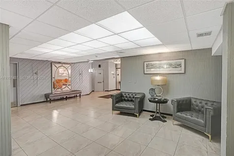 1400 Saint Charles Place Pembroke Pines FL 33026