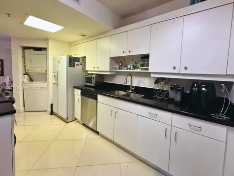 701 Brickell Key Boulevard Miami FL 33131