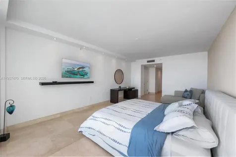 3201 NE 183rd Street Aventura FL 33160