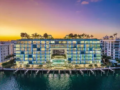 9201 E Bay Harbor Bay Harbor Islands FL 33154