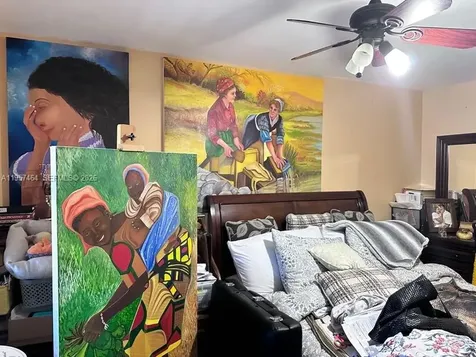 2480 W 67th Place Hialeah FL 33016