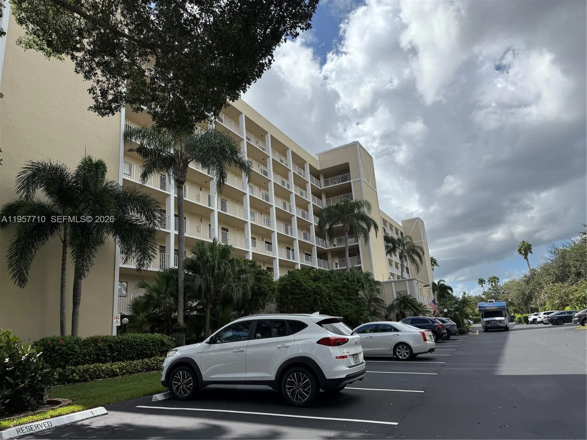 7290 Kinghurst Drive Delray Beach FL 33446