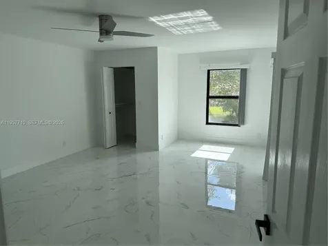 7290 Kinghurst Drive Delray Beach FL 33446