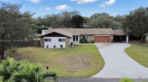 19520 SW 307th Street Homestead FL 33030