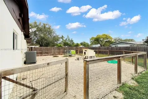 19520 SW 307th Street Homestead FL 33030