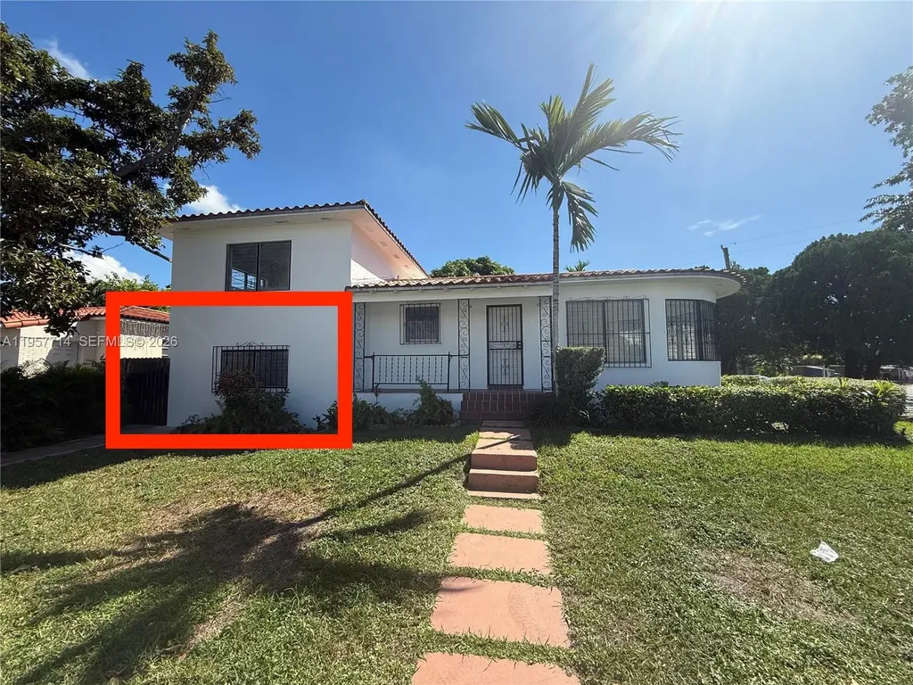 525 SW 22 Avenue Miami FL 33135