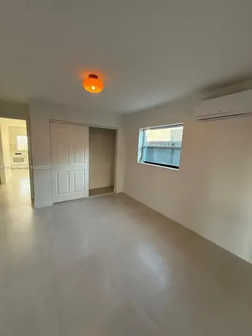 525 SW 22 Avenue Miami FL 33135