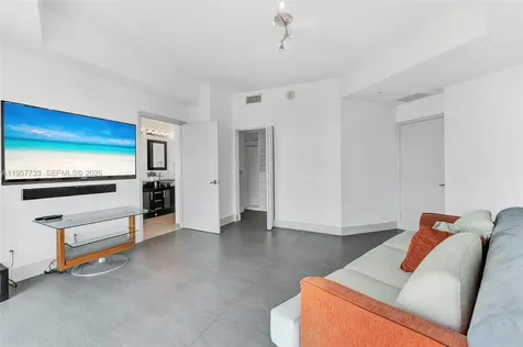 60 SW 13th Street Miami FL 33130