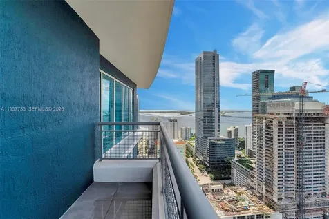 60 SW 13th Street Miami FL 33130