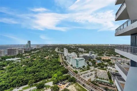 60 SW 13th Street Miami FL 33130