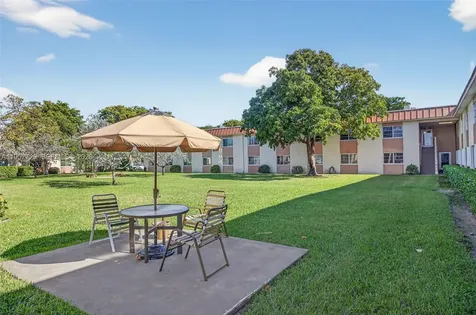 9 NE 19th Court Wilton Manors FL 33305