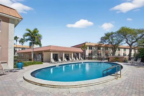 9 NE 19th Court Wilton Manors FL 33305