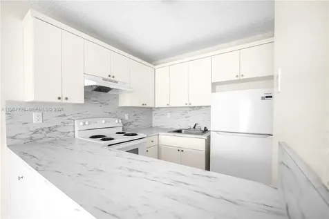 7805 SW 152nd Avenue Miami FL 33193