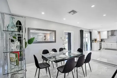 477 SE 17th Terrace Deerfield Beach FL 33441