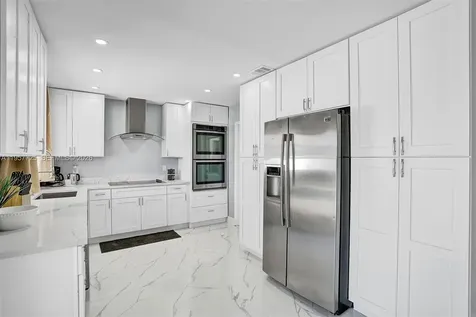 477 SE 17th Terrace Deerfield Beach FL 33441
