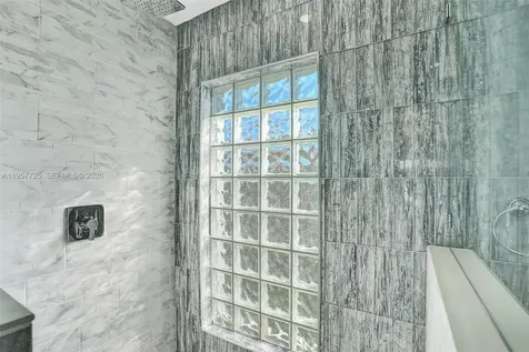 477 SE 17th Terrace Deerfield Beach FL 33441