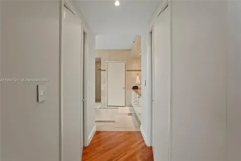 300 S Pointe Drive Miami Beach FL 33139