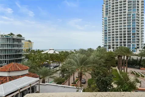 300 S Pointe Drive Miami Beach FL 33139