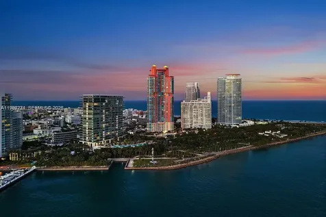 300 S Pointe Drive Miami Beach FL 33139