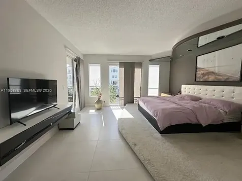 3900 Island Boulevard Aventura FL 33160