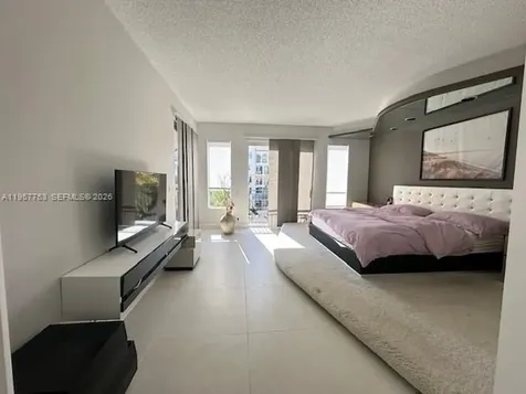 3900 Island Boulevard Aventura FL 33160