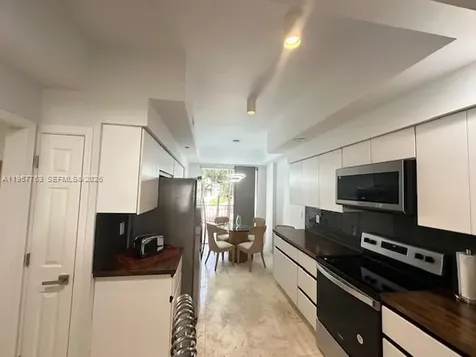 3900 Island Boulevard Aventura FL 33160