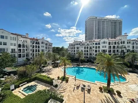 3900 Island Boulevard Aventura FL 33160