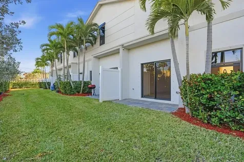 816 NW 3rd Terrace Pompano Beach FL 33060
