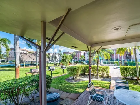 8161 SW 24th Court Davie FL 33324