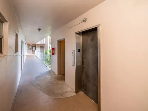 8161 SW 24th Court Davie FL 33324