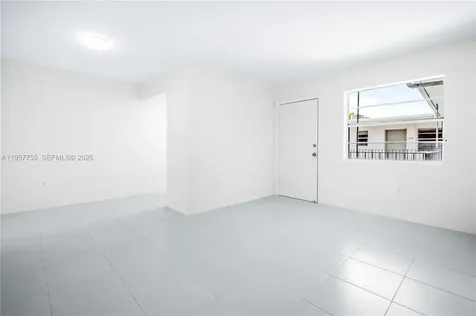 10375-35-55 SW 40th Street Miami FL 33165