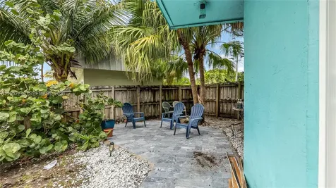 4081 NE 14th Avenue Oakland Park FL 33334