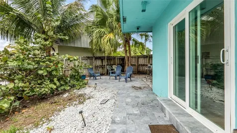 4081 NE 14th Avenue Oakland Park FL 33334