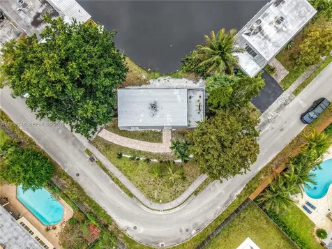 4081 NE 14th Avenue Oakland Park FL 33334