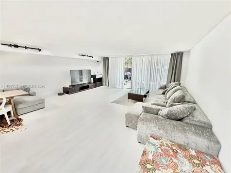 2203 NE 7th Street Hallandale Beach FL 33009