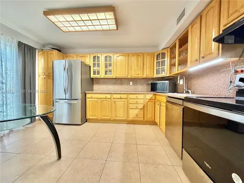 2203 NE 7th Street Hallandale Beach FL 33009