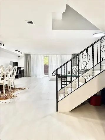 2203 NE 7th Street Hallandale Beach FL 33009